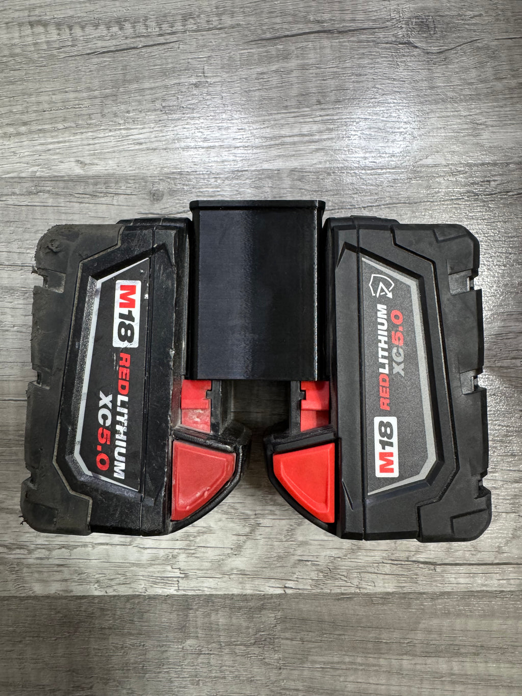 Milwaukee ABS Double Battery Mount/Organizer